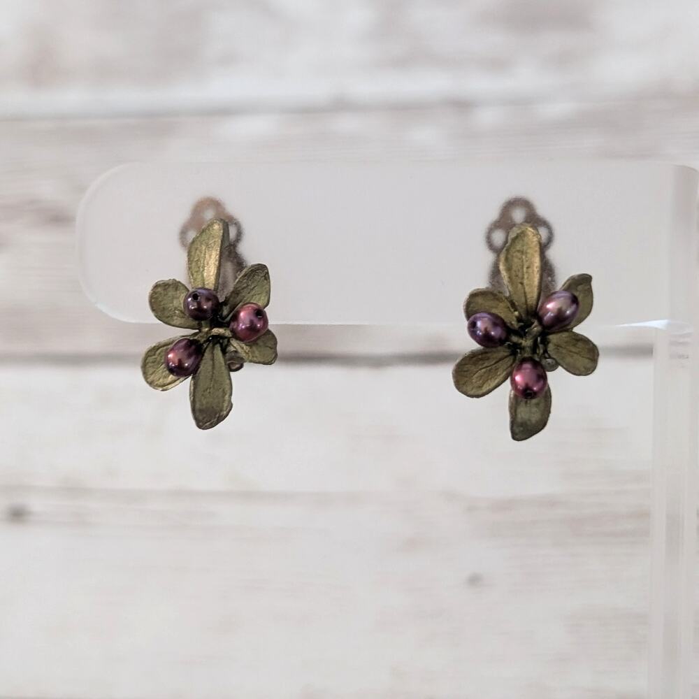 Vintage Clip On Earrings Leafy Purple-ish Barberry